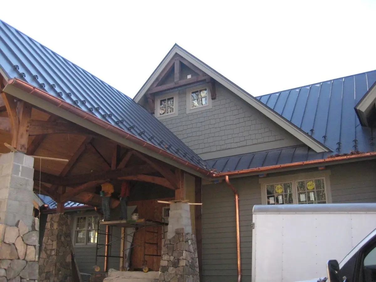 Craftsman Roofing team delivering quality roofing work in Tollhouse